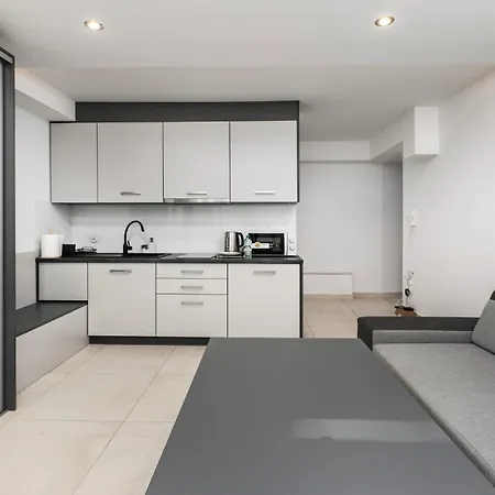 아파트 Krasinskiego Comfort By Bookinghost